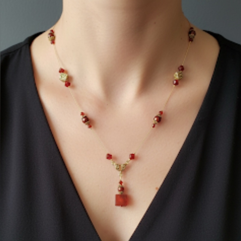 Vintage Look Gold Bronze Tone Red Glass Drop Beads Necklace, Handmade NEW‎